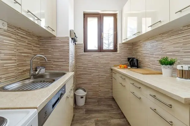 Family Apart Daire, Birden Çok Yatak, Bahçeli (Pool Apartment Tea Krk Island)