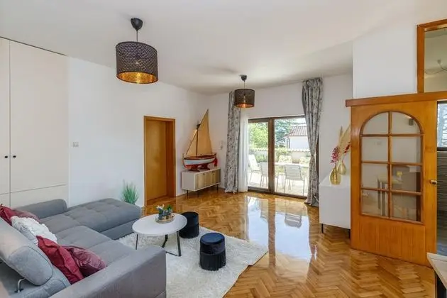 Family Apart Daire, Birden Çok Yatak, Bahçeli (Pool Apartment Tea Krk Island)