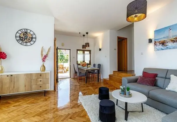 Family Apart Daire, Birden Çok Yatak, Bahçeli (Pool Apartment Tea Krk Island)