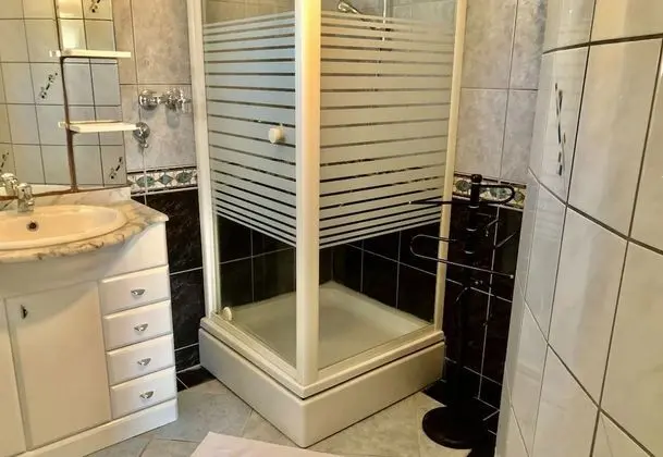 Family Apart Daire, 1 Çift Kişilik Yatak ve Çekyat, Bahçeli (Pool Apartment Tierra 1)
