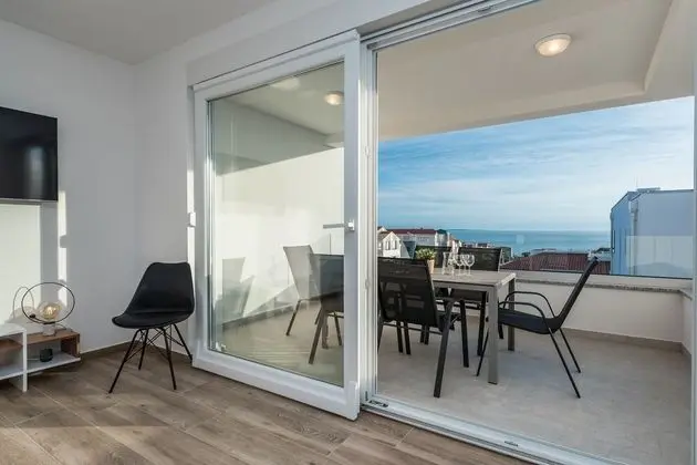 Deluxe Apart Daire, 2 Yatak Odası, Balkon, Havuz Manzaralı