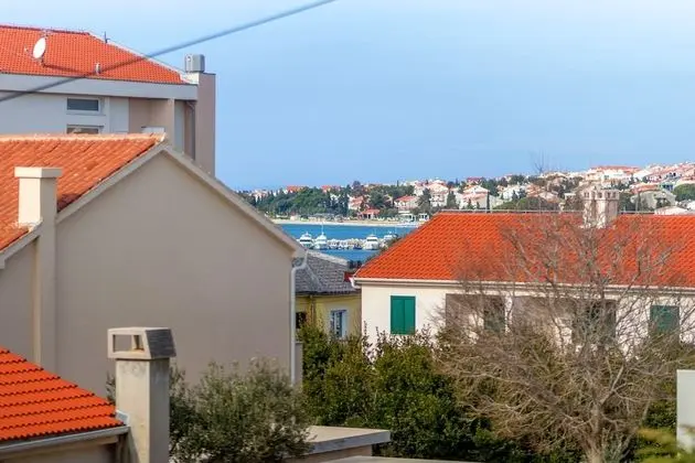 Apart Daire, 1 Yatak Odası, Teras, Havuz Manzaralı (A2)