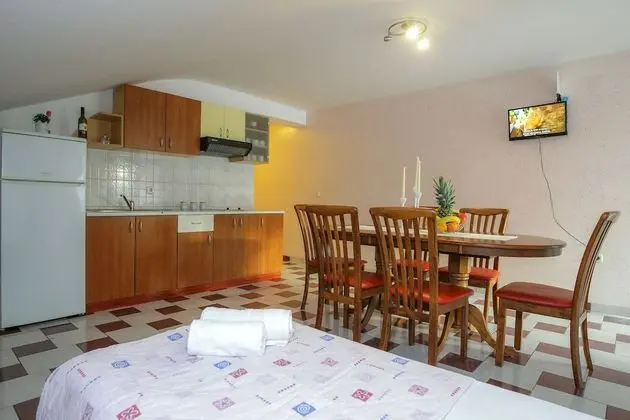 Apartment, 2 Bedrooms, Balcony