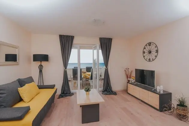 Apart Daire, 2 Yatak Odası, Balkon, Deniz Manzaralı
