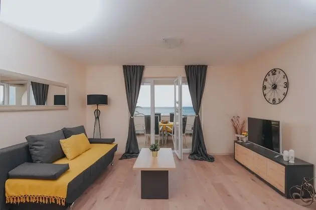 Apart Daire, 2 Yatak Odası, Balkon, Deniz Manzaralı