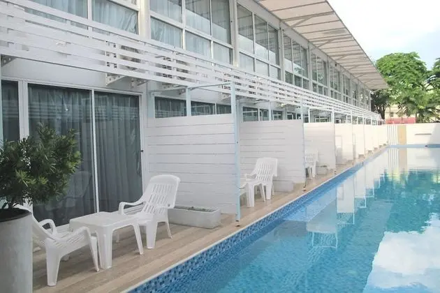 1st Floor Pool Access