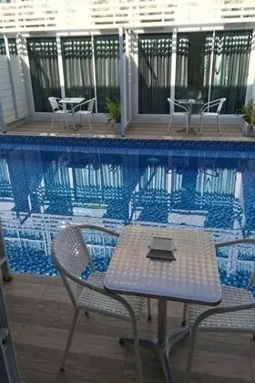 1st Floor Pool Access