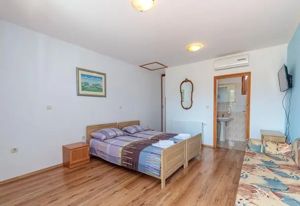 Family Villa, Birden Çok Yatak, Bahçeli (Pool & Fun House Betiga 1 with gym)