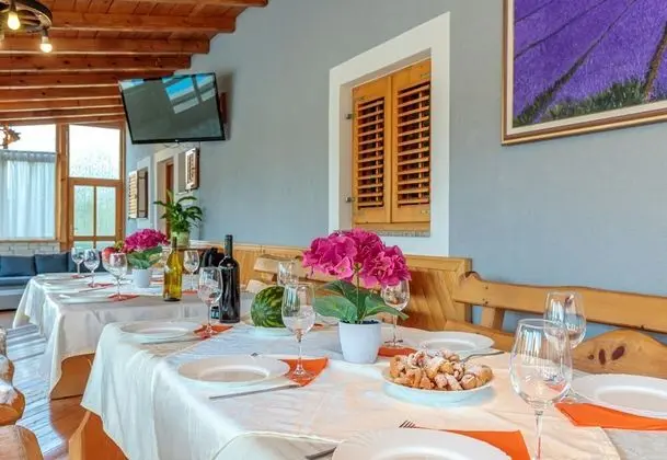 Family Villa, Birden Çok Yatak, Bahçeli (Pool & Fun House Betiga 1 with gym)