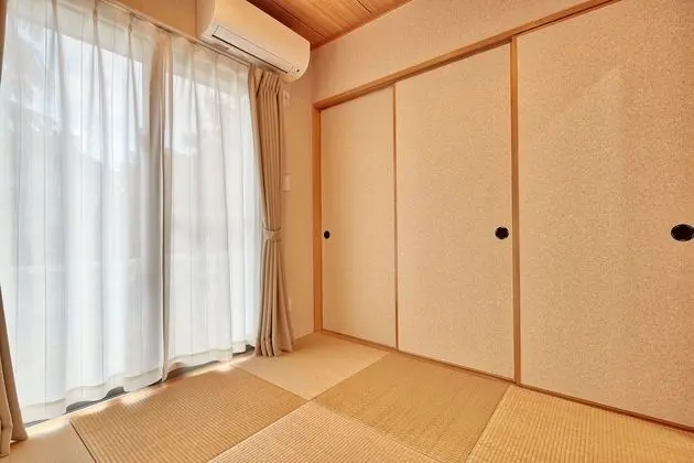 Ev (Private Villa, 8Guests)