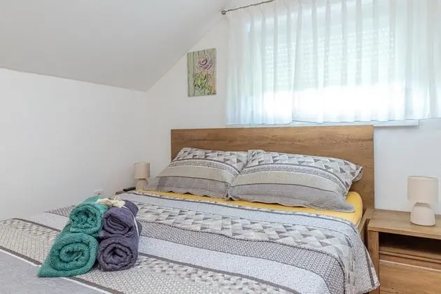 Family Ev, Birden Çok Yatak, Bahçeli (Pool House Klara With Sauna)