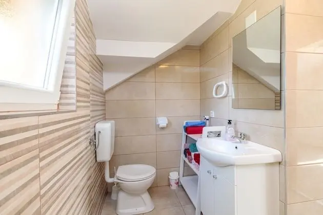 Family Ev, Birden Çok Yatak, Bahçeli (Pool House Klara With Sauna)