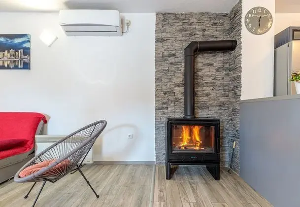 Family Ev, Birden Çok Yatak, Bahçeli (Pool House Klara With Sauna)