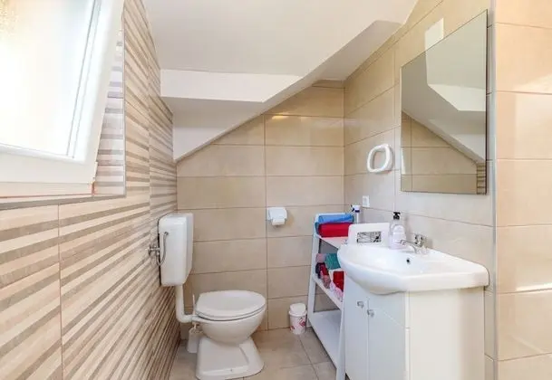 Family Ev, Birden Çok Yatak, Bahçeli (Pool House Klara With Sauna)