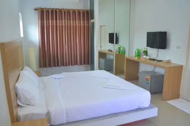 Deluxe Room with Jacuzzi