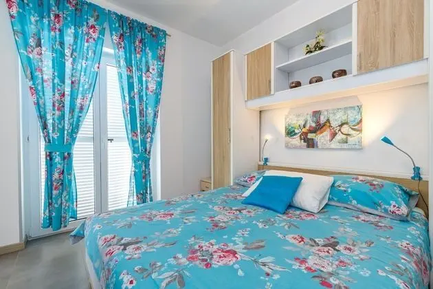 Family Villa, Birden Çok Yatak, 2 Banyolu, Bahçeli (Pool Villa Maro In Nature)