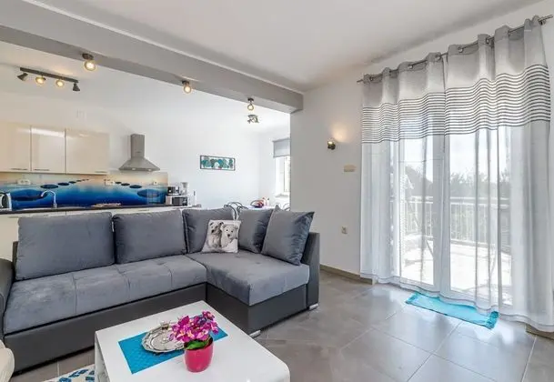 Family Villa, Birden Çok Yatak, 2 Banyolu, Bahçeli (Pool Villa Maro In Nature)