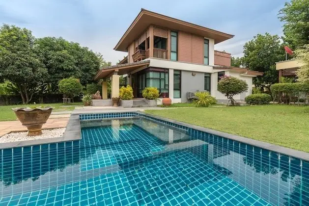 4-Bedroom Villa with Private Pool