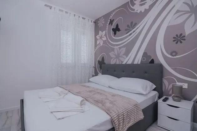 Superior Apart Daire, 2 Yatak Odası, Teras (B1)