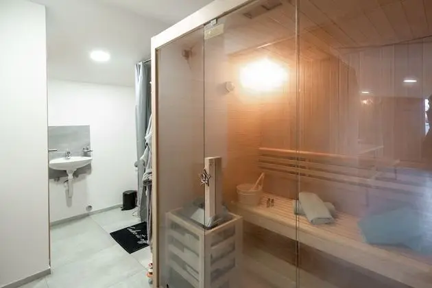 Family Ev, Birden Çok Yatak, Bahçeli (Pool&Sauna House Apati on Danube)