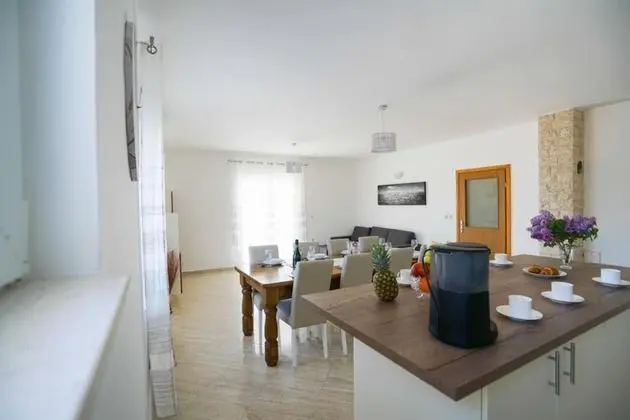 Family Villa, Birden Çok Yatak, 2 Banyolu, Bahçeli (Pool Villa Sofija)