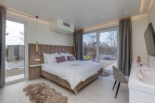 Family Villa, Birden Çok Yatak, Bahçeli (Pool & Spa Villa Sonia)