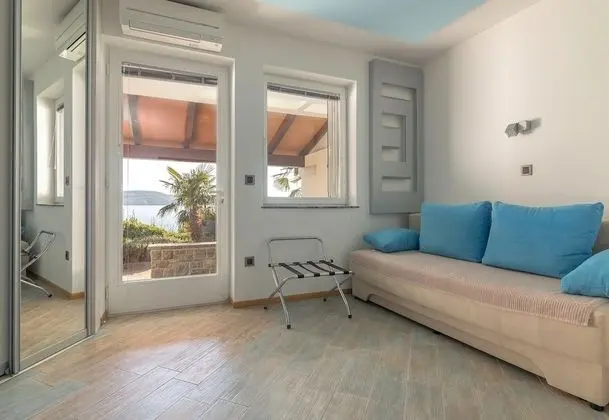 Honeymoon Apart Daire, 1 Çift Kişilik Yatak, Bahçeli (Pool Studio Debeli Rtič 1)