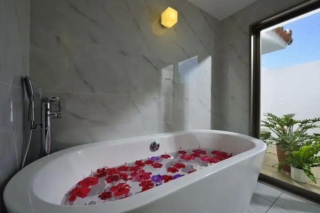 Villa, Kişiye Özel Havuzlu, Okyanusa Sıfır