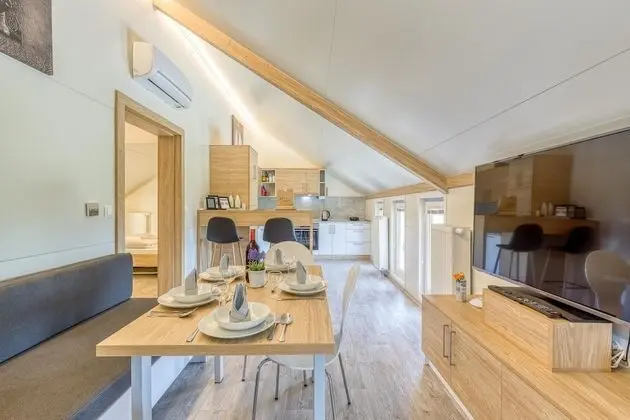 Family Villa, Birden Çok Yatak, Bahçeli (Pool & Whirlpool Villa Art-Pe Three)