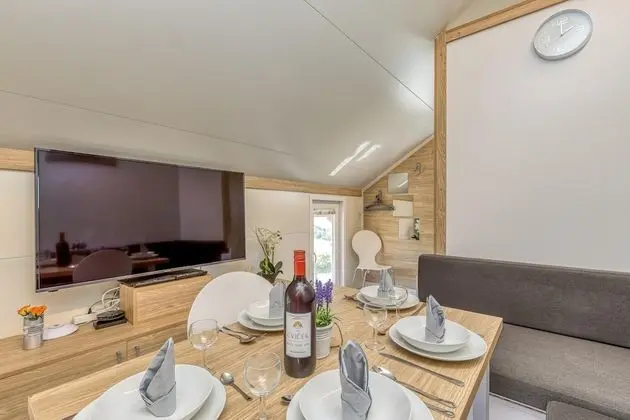 Family Villa, Birden Çok Yatak, Bahçeli (Pool & Whirlpool Villa Art-Pe Three)