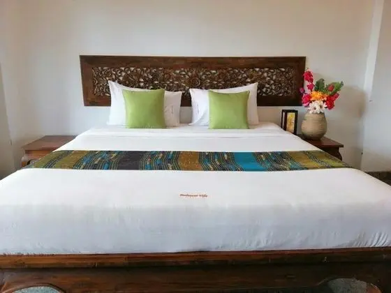 Deluxe Tek Büyük Yataklı Oda, Deniz Manzaralı