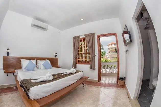 Deluxe Double Bed with Balcony