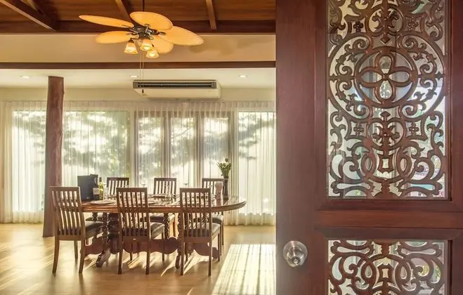 Luxury Villa, 3 Yatak Odası, Göl Manzaralı, Göl Kenarı