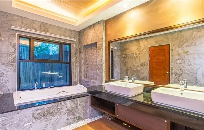 Luxury Villa, 3 Yatak Odası, Göl Manzaralı, Göl Kenarı