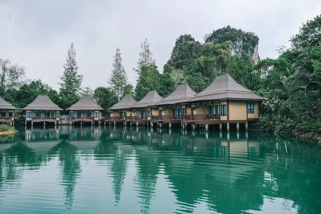 Luxury Villa, 3 Yatak Odası, Göl Manzaralı, Göl Kenarı