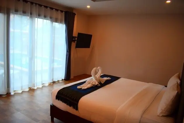 4-Bedroom Grand Pool Villa