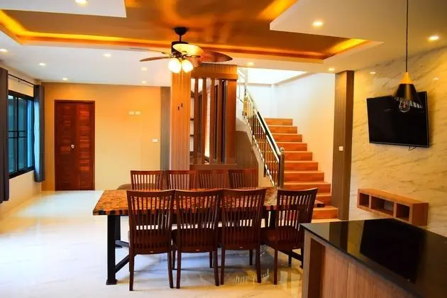 4-Bedroom Grand Pool Villa