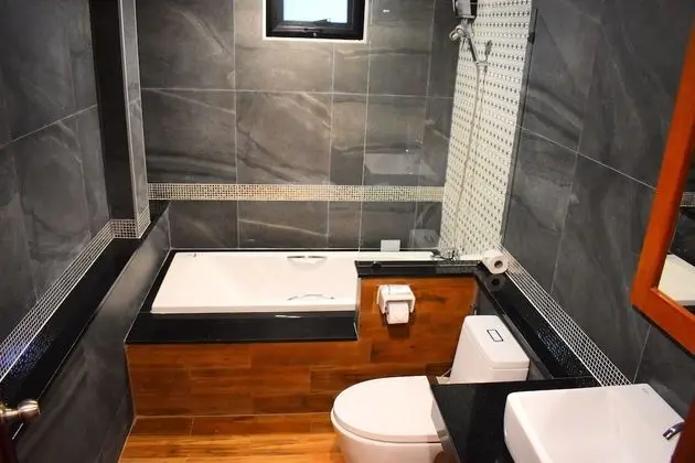 4-Bedroom Grand Pool Villa