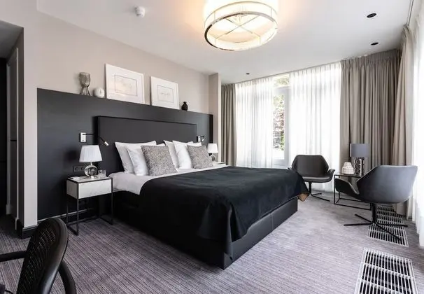 Luxury Tek Büyük Yataklı Oda
