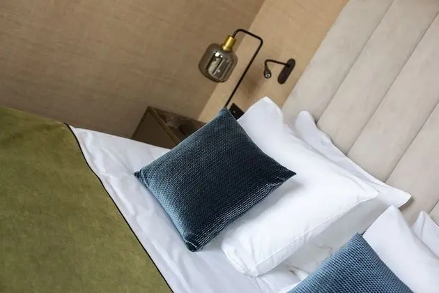 Luxury Tek Büyük Yataklı Oda