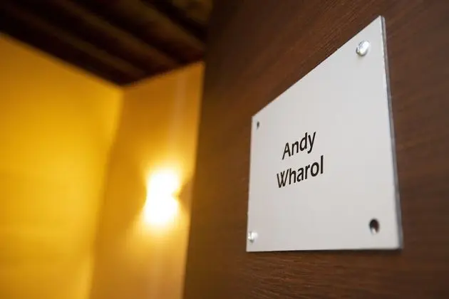 Tek Büyük Yataklı Oda, 1 Büyük (Queen) Boy Yatak