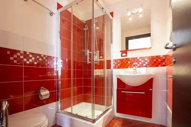 Tek Büyük Yataklı Oda, 1 Büyük (Queen) Boy Yatak