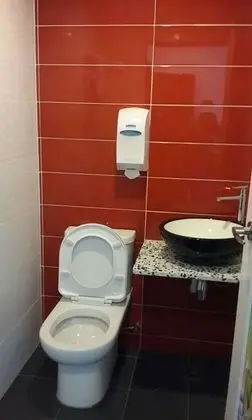 Standard Oda, Penceresiz