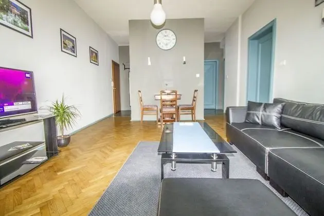 Exclusive Apart Daire, 2 Yatak Odası, Mutfak, Şehir Manzaralı