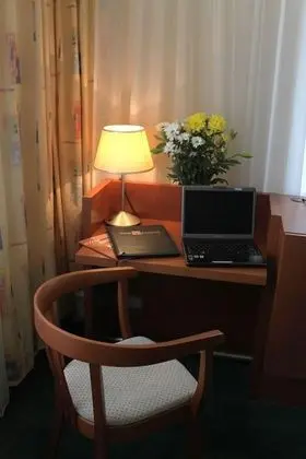 Standard Büyük Yataklı Tek Kişilik Oda