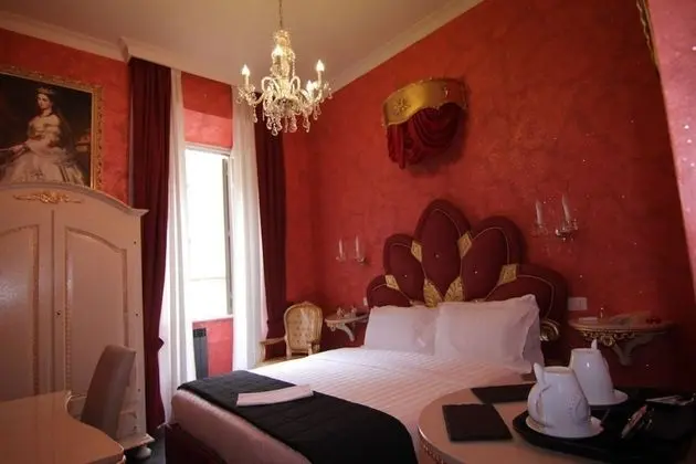 Junior Süit (Rosso / Beige)