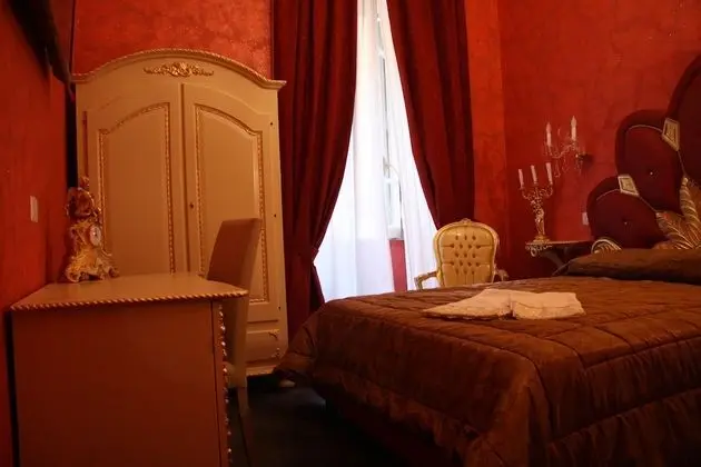 Junior Süit (Rosso / Beige)