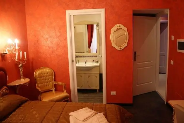 Junior Süit (Rosso / Beige)