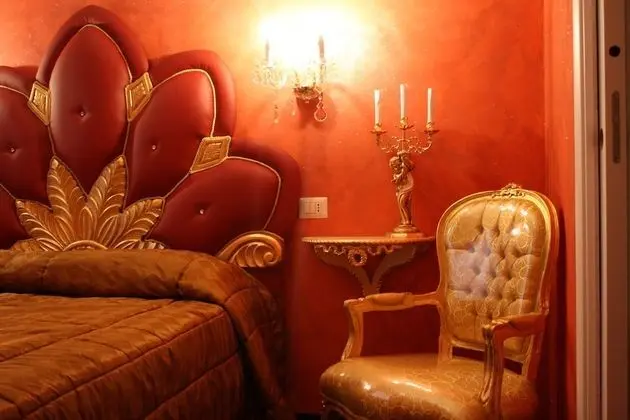 Junior Süit (Rosso / Beige)