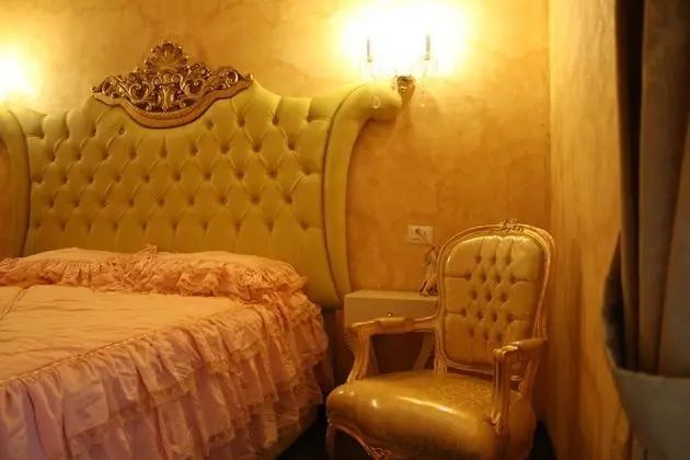 Junior Süit (Rosso / Beige)